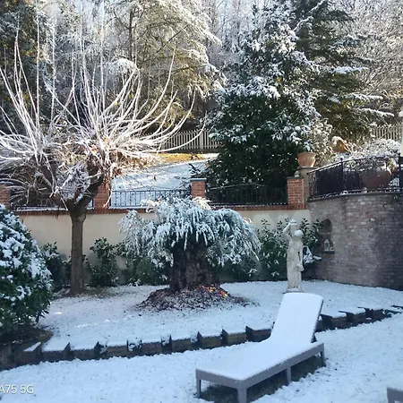 Montisclari Bed & Breakfast 3*