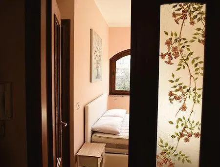 Montisclari Bed & Breakfast 3*