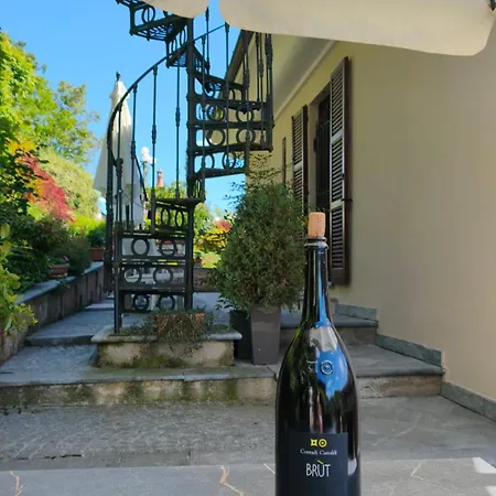 Montisclari Bed & Breakfast Monchiero