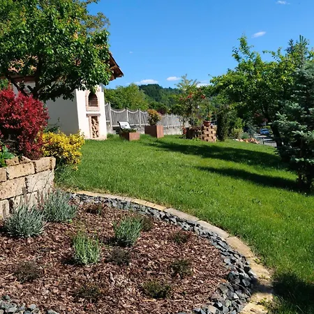 Montisclari Bed & Breakfast Monchiero