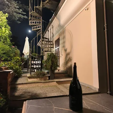 Montisclari Bed & Breakfast 3*