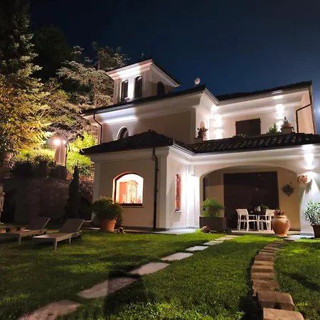 Montisclari Bed & Breakfast Monchiero